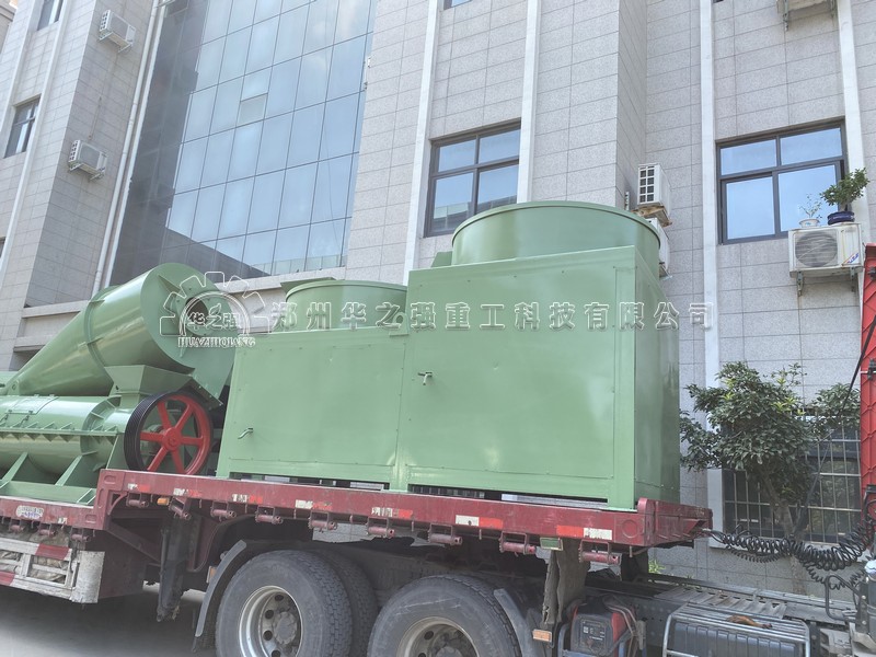 新型有機肥攪齒造粒機.jpg